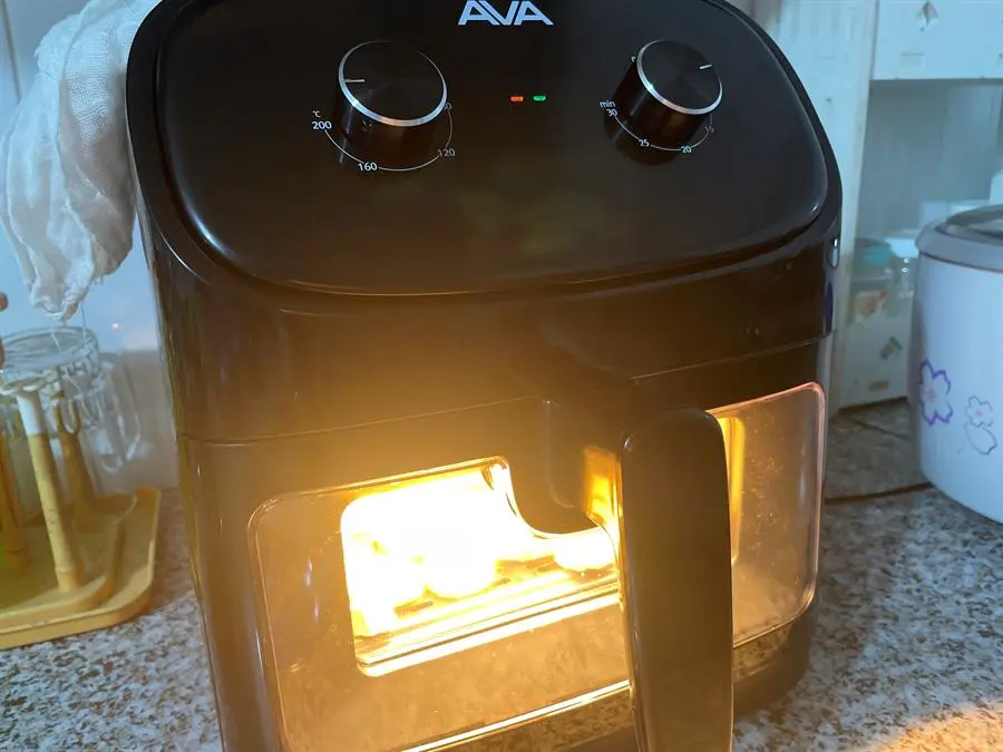 Khách hàng review Nồi chiên không dầu AVA 5.5 lít 55K07A 19