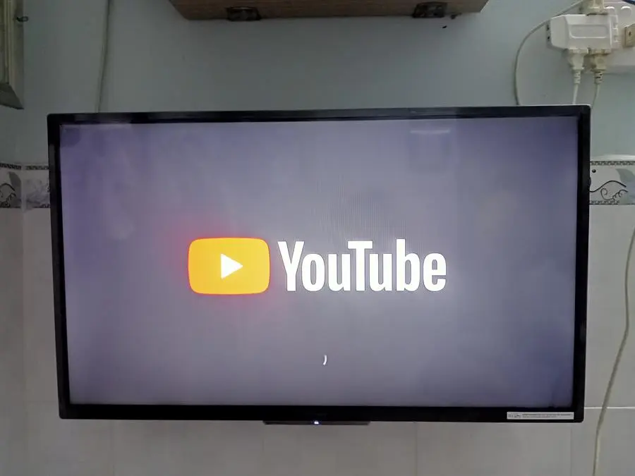 Khách hàng review Google Tivi Sony 32 inch KD-32W830K 14