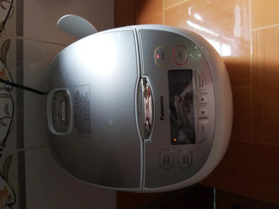 Khách hàng review Nồi cơm điện tử Panasonic 1.8 lít SR-CP188NRA 4