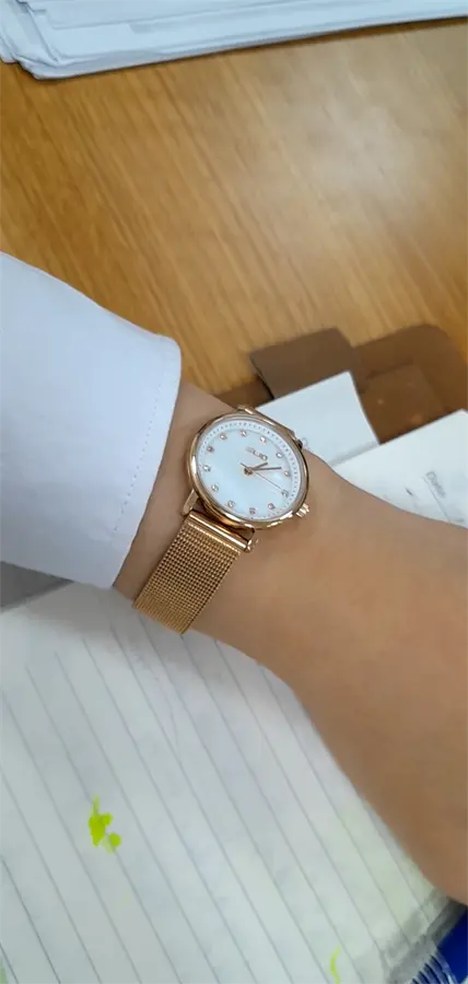 Khách hàng review Đồng hồ ELIO Nàng Thơ 28 mm Nữ ES058-01 5