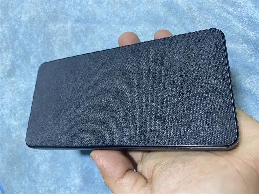 Khách hàng review Pin sạc dự phòng Polymer 20.000 mAh Type C PD QC3.0 18W Xmobile PowerBox P69D 15