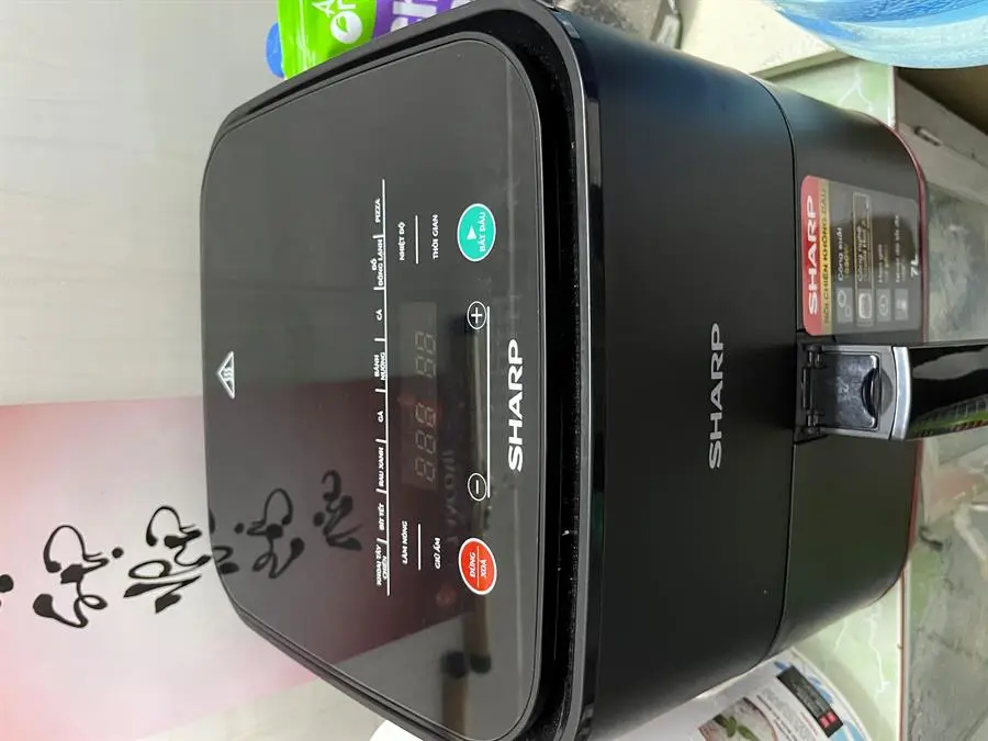 Khách hàng review Nồi chiên không dầu Sharp 7 lít KF-AF70EV-BK 22