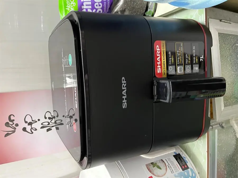 Khách hàng review Nồi chiên không dầu Sharp 7 lít KF-AF70EV-BK 21