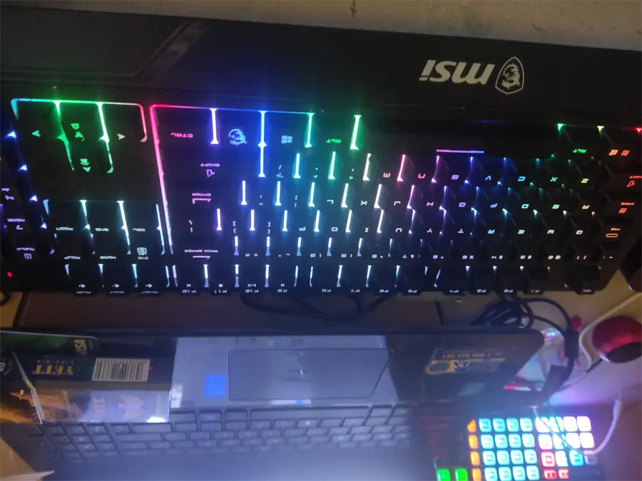 Khách hàng review Bàn Phím Có dây Gaming MSI Vigor GK20 US 3