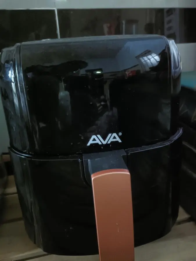 Khách hàng review Nồi chiên không dầu AVA BF502A 6 lít 1
