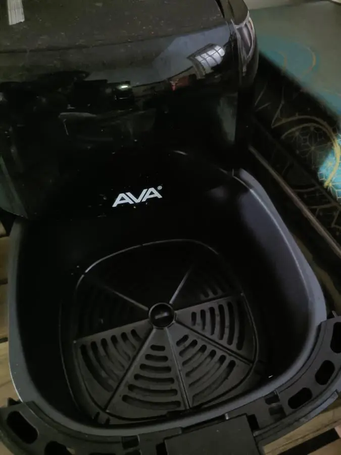 Khách hàng review Nồi chiên không dầu AVA BF502A 6 lít 2