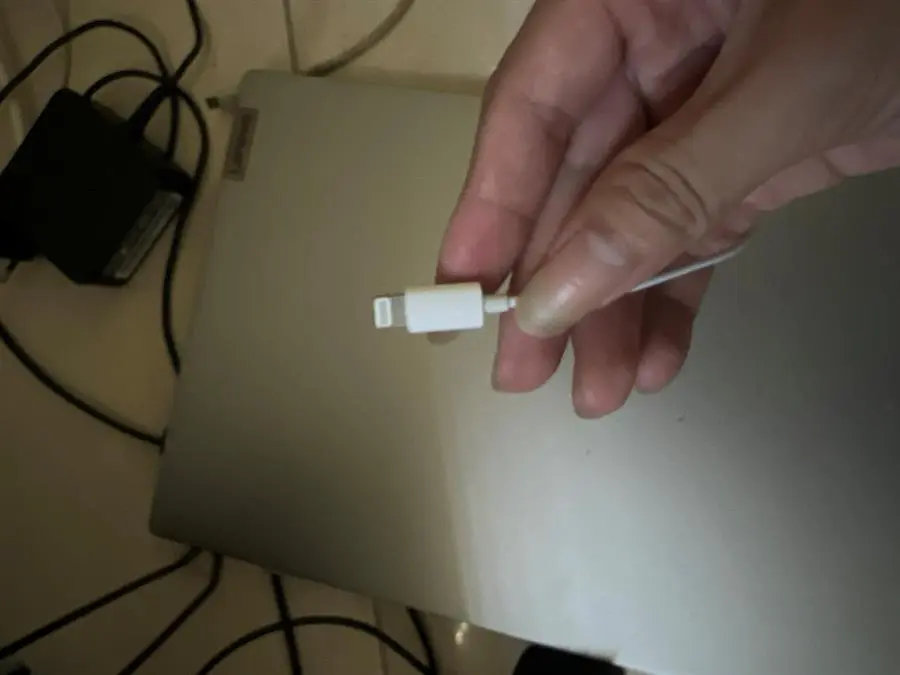 Khách hàng review Tai nghe Có Dây Apple MMTN2 12