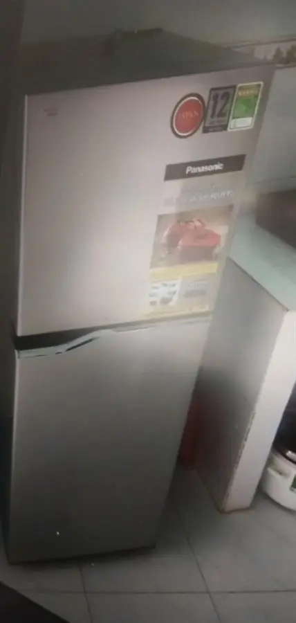 Khách hàng review Tủ lạnh Panasonic Inverter 170 lít NR-BA190PPVN 137