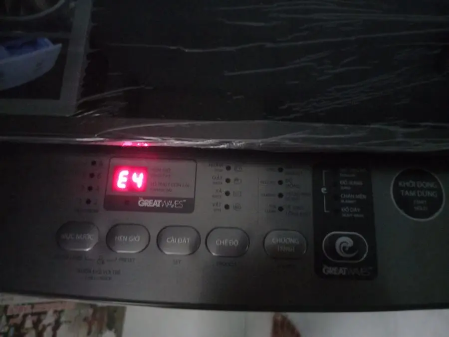 Khách hàng review Máy giặt Toshiba 9 kg AW-K1005FV(SG) 5