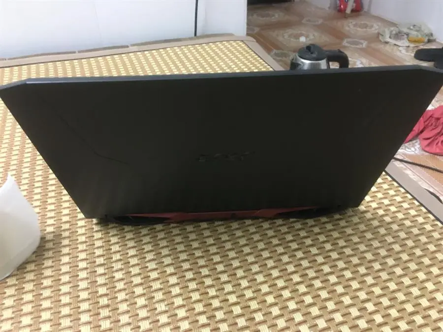 Khách hàng review Laptop Acer Nitro 5 Gaming AN515 45 R6EV R5 5600H/8GB/512GB/144Hz/4GB GTX1650/Win11 (NH.QBMSV.006) 12