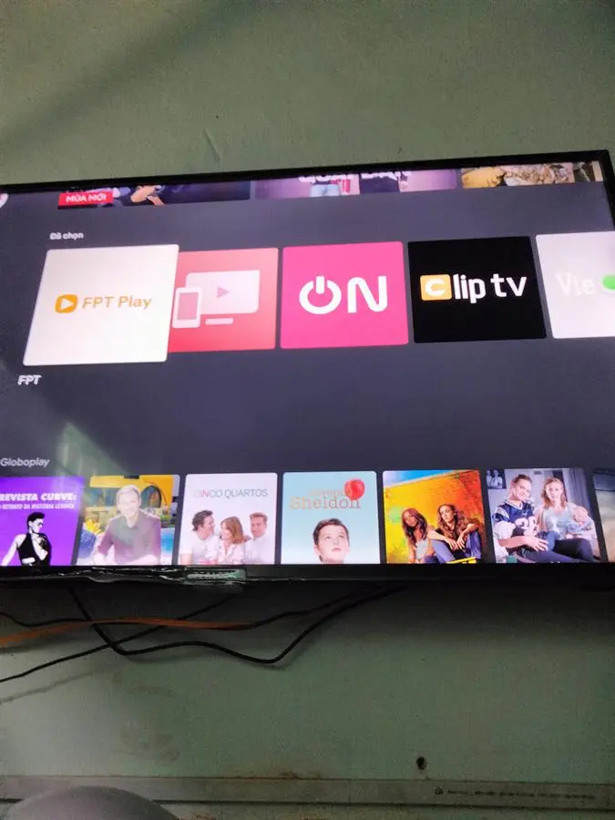 Khách hàng review Smart Tivi FFalcon 40 inch 40SF1 4