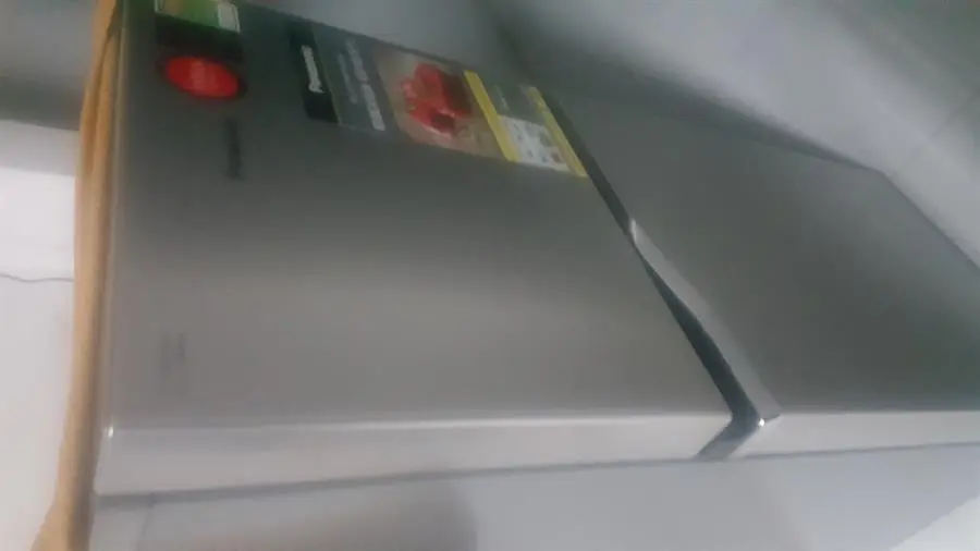 Khách hàng review Tủ lạnh Panasonic Inverter 170 lít NR-BA190PPVN 130