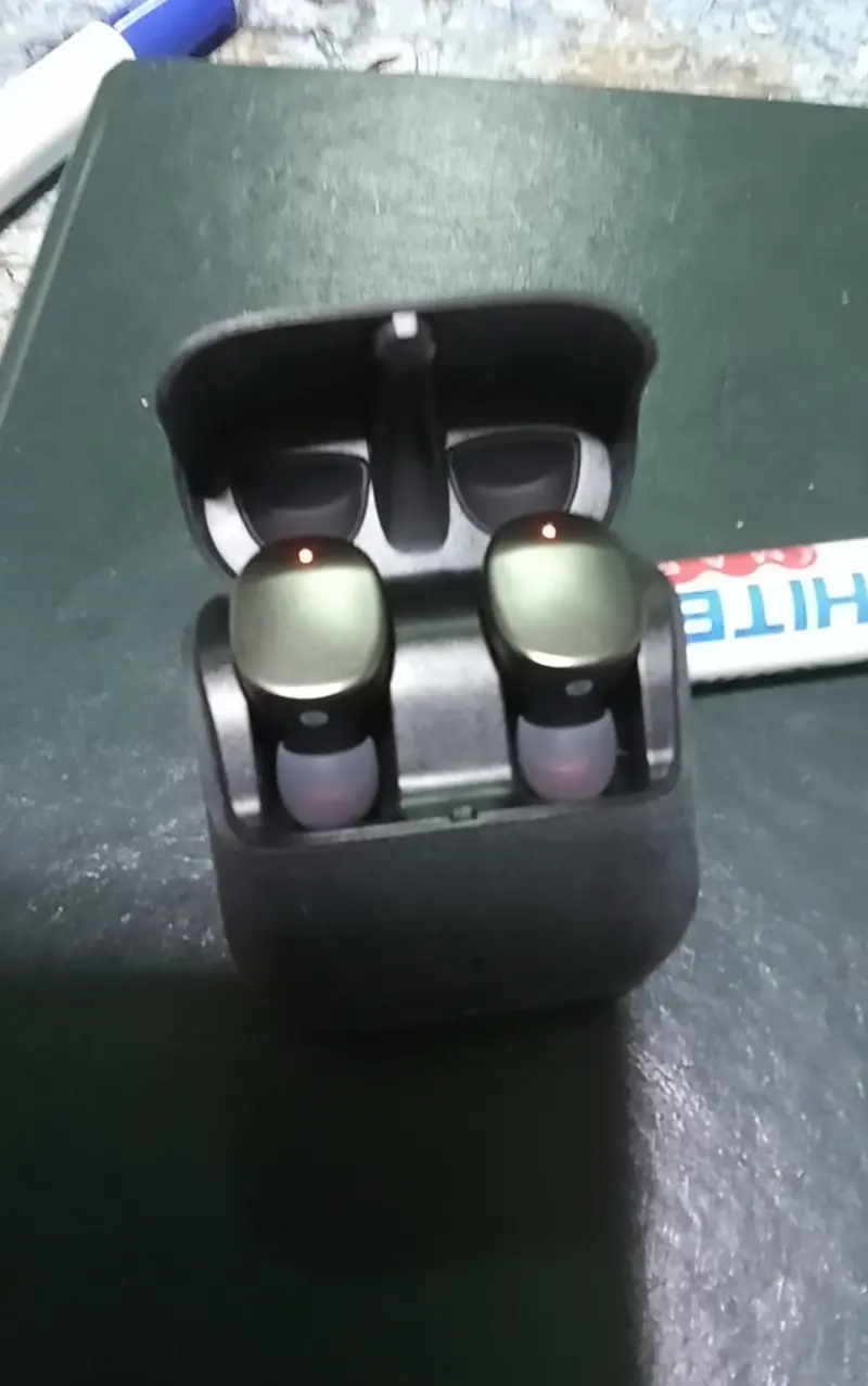 Khách hàng review Tai nghe Bluetooth True Wireless Mozard T302A 2