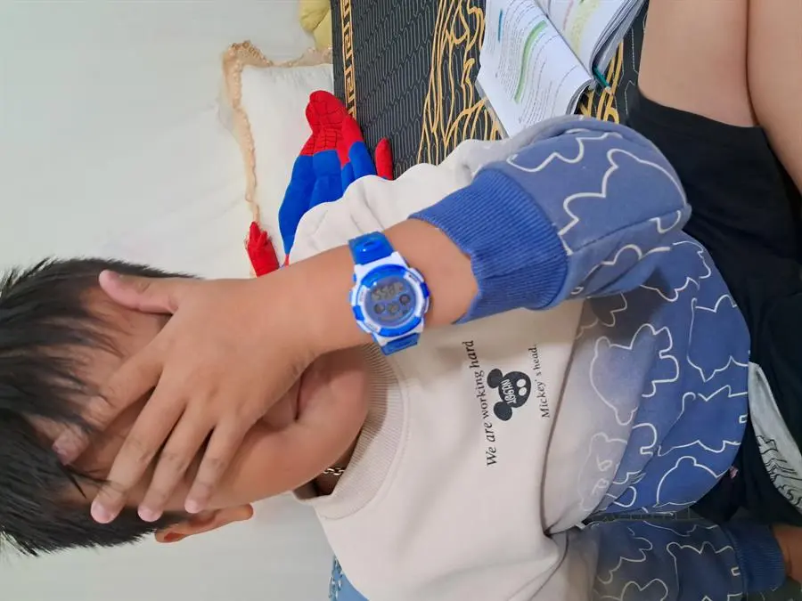 Khách hàng review Đồng hồ SMILE KID 40 mm Trẻ em SL059-01 3