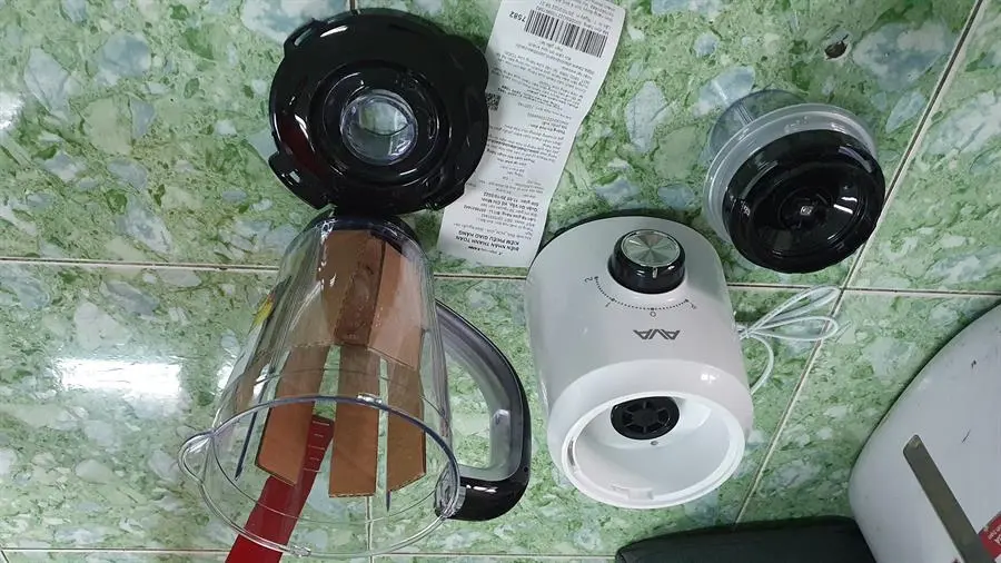 Khách hàng review Máy xay sinh tố đa năng AVA BL9006-GS 5