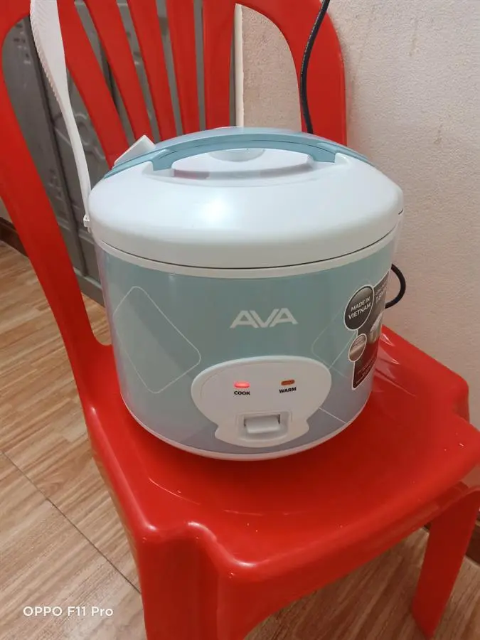Khách hàng review Nồi cơm nắp gài AVA 1.8 lít NCG1806 4