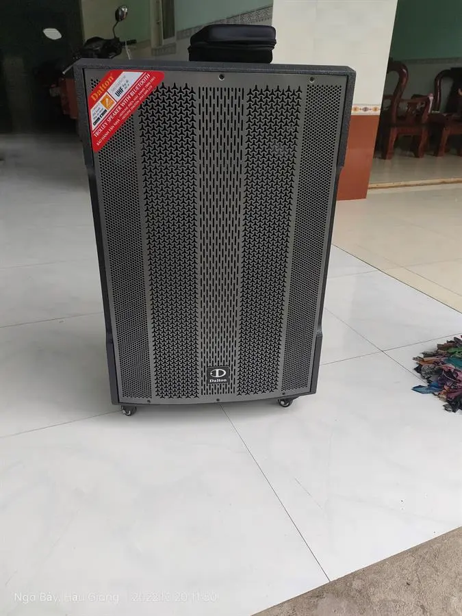 Khách hàng review Loa kéo karaoke Dalton TS-18G850X 850W 13
