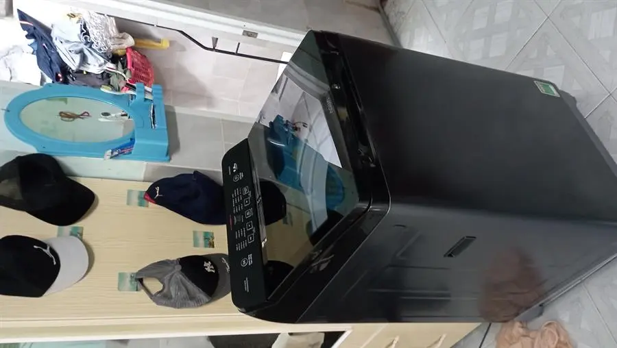 Khách hàng review Máy giặt Aqua 9.8 kg AQW-FR98GT.BK 10