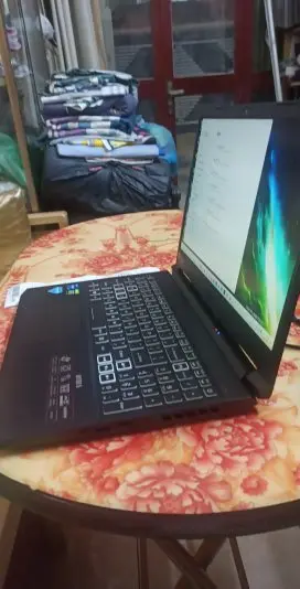 Khách hàng review Laptop Acer Nitro 5 Gaming AN515 57 553E i5 11400H/8GB/512GB/4GB RTX3050/144Hz/Win11 (NH.QENSV.006) 7