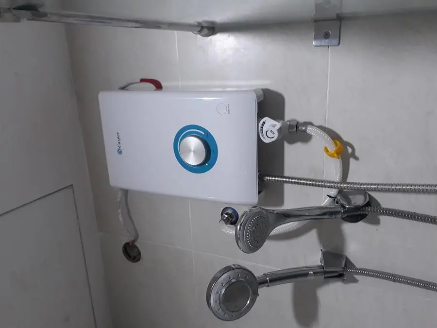 Khách hàng review Máy nước nóng trực tiếp Casper 4500W EN-45TH11 30