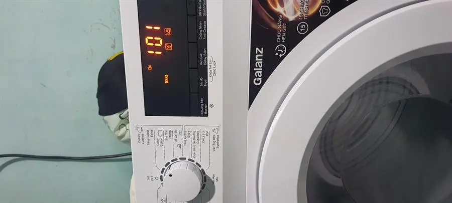 Khách hàng review Máy sấy thông hơi Galanz 8 Kg DV-80T5C(W) 2