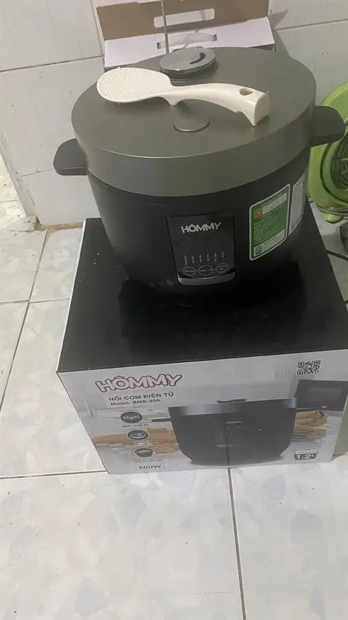 Khách hàng review Nồi cơm điện tử Hommy 1.2 lít BMB-30A 8