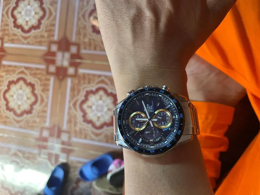 Khách hàng review Đồng hồ CASIO 47 mm Nam EQS-900BCD-2AVUDF 2