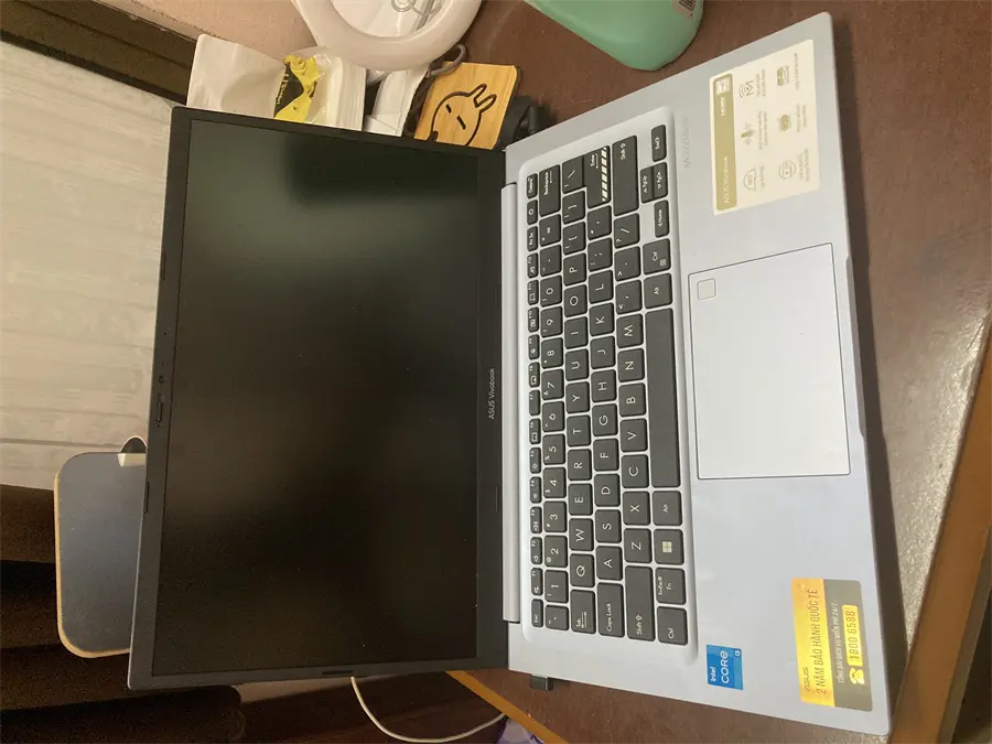 Khách hàng review Laptop Asus Vivobook 14 X1402ZA i3 1220P/4GB/512GB/Win11 (EK249W) 4