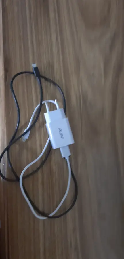 Khách hàng review Cáp Type C 1m Belkin CAB001 2