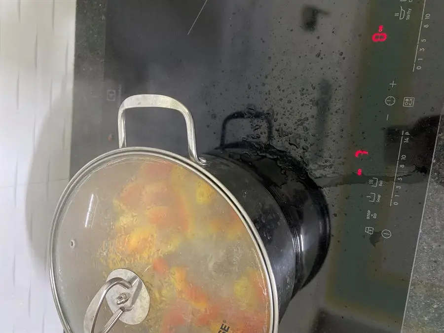 Khách hàng review Bếp từ đôi âm Electrolux EHI7280BB 3700W 1