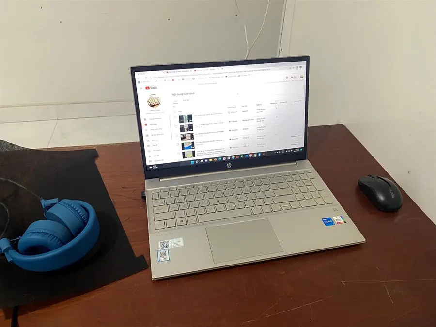 Khách hàng review Laptop HP Pavilion 15 eg2056TU i5 1240P/8GB/512GB/Win11 (6K786PA) 4