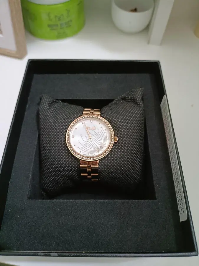 Khách hàng review Đồng hồ ELIO Flower 32 mm Nữ ES119-03 4
