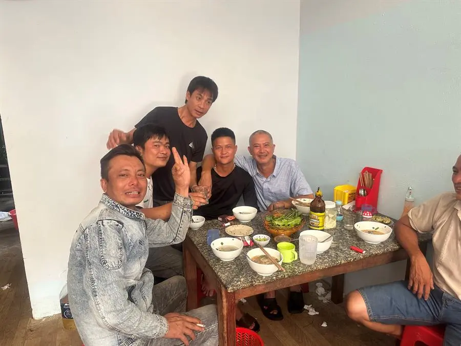 Khách hàng review Điện thoại iPhone 14 Pro 128GB 11