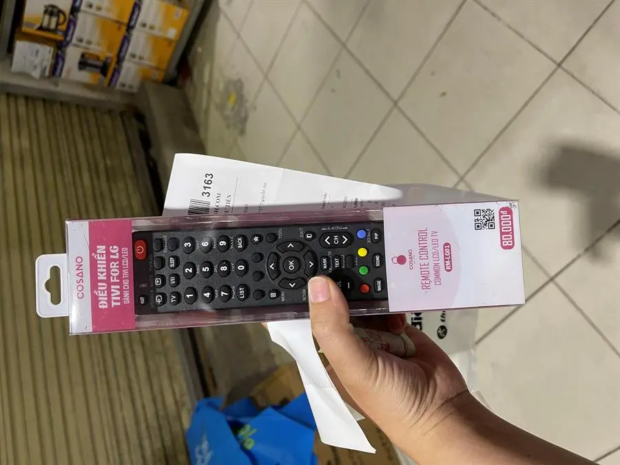 Khách hàng review Điều khiển Tivi LCD-LED LG COSANO RM-LG01 Đen 2