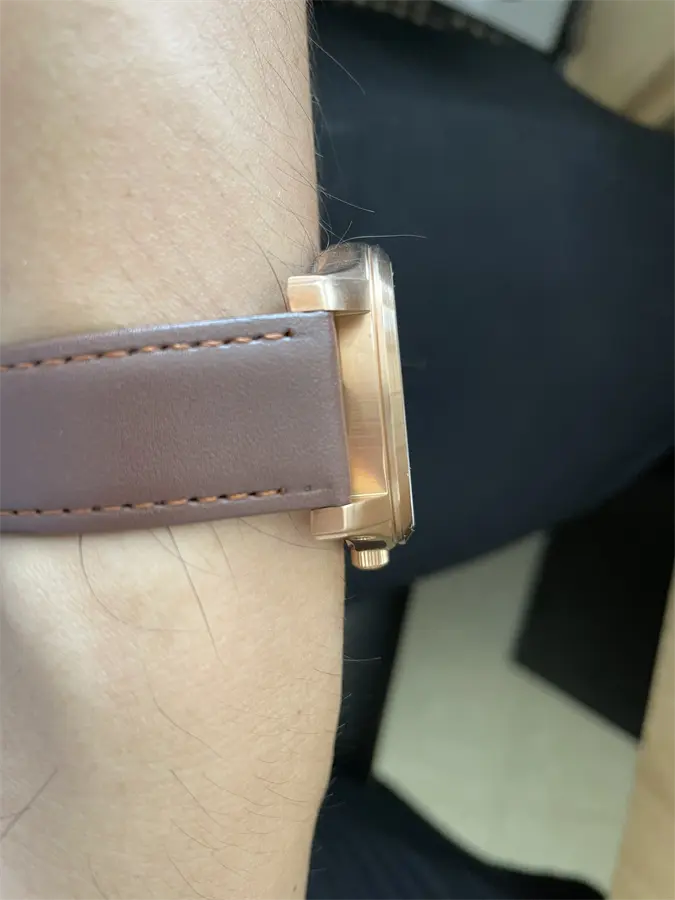 Khách hàng review Đồng hồ MVW 40 mm Nam ML037-01 4