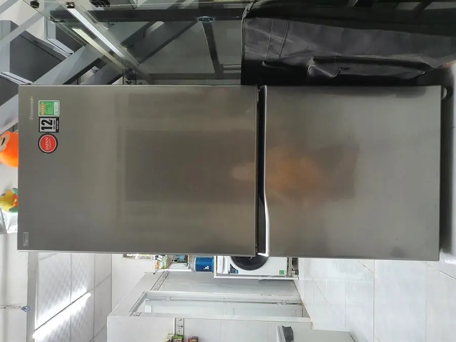 Khách hàng review Tủ lạnh Panasonic Inverter 255 lít NR-BV280QSVN 11