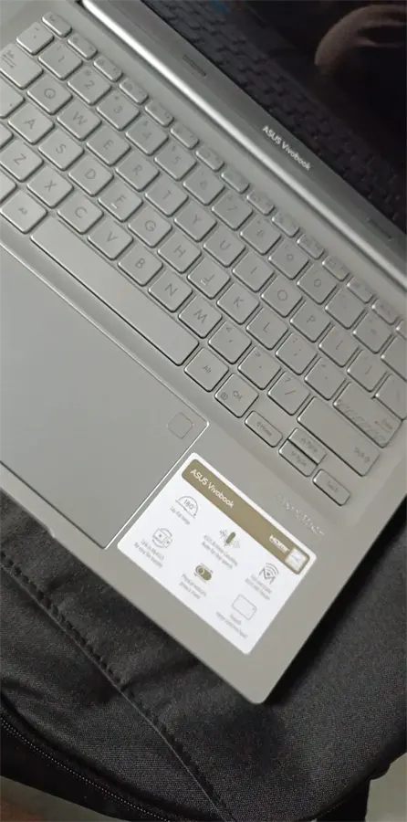 Khách hàng review Laptop Asus Vivobook 14X OLED A1403ZA i5 12500H/8GB/512GB/Win11 (KM065W) 5