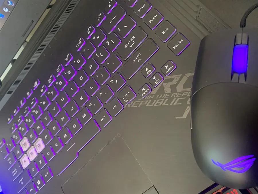 Khách hàng review Chuột Có dây Gaming Asus Keris 5