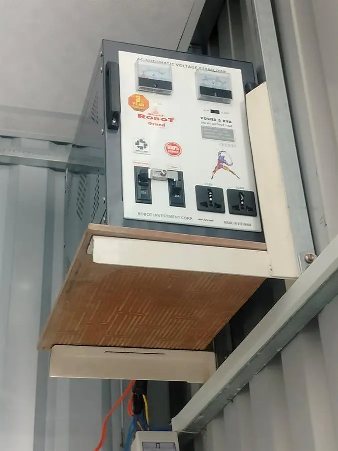 Khách hàng review Ổn áp Robot 1 pha 5KVA 90 7