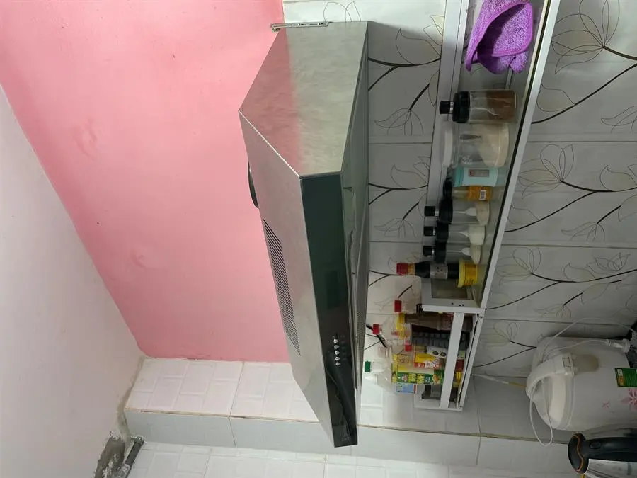 Khách hàng review Máy hút mùi âm tủ Electrolux ERF715SBA 1