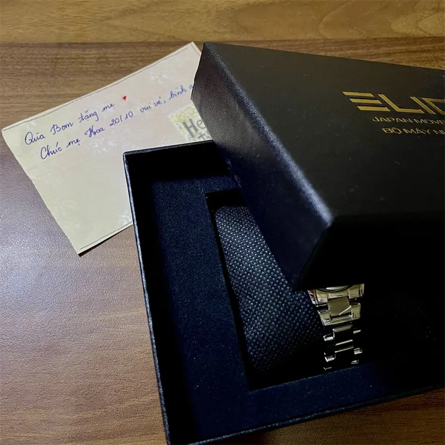 Khách hàng review Đồng hồ ELIO 29.5 mm Nữ ES122-02 4
