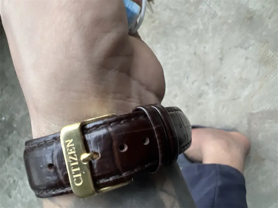Khách hàng review Đồng hồ CITIZEN 39.1 mm Nam BI5002-14A 2