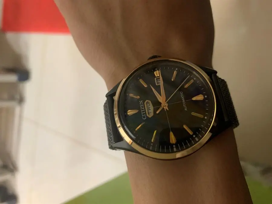 Khách hàng review Đồng hồ CITIZEN 40 mm Nam NH8396-82E 1