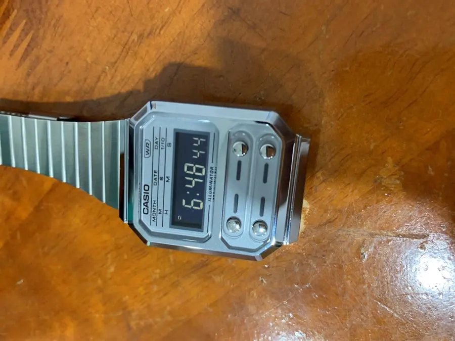Khách hàng review Đồng hồ CASIO 32 mm Unisex A100WE-7BDF 5