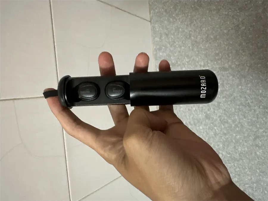 Khách hàng review Tai nghe Bluetooth True Wireless Mozard AT5 4