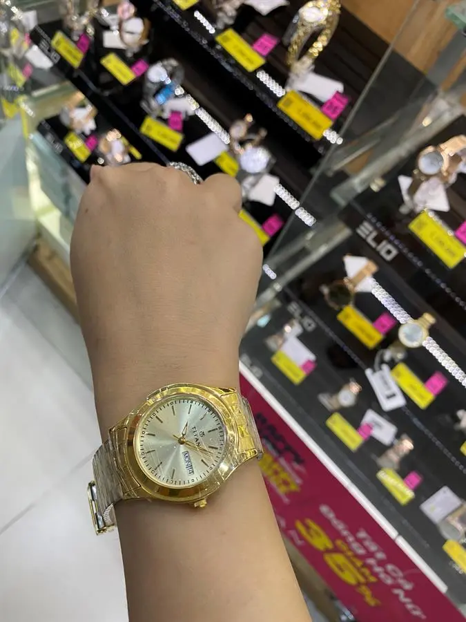Khách hàng review Đồng hồ TITAN 35 mm Nam 1648YM05 2