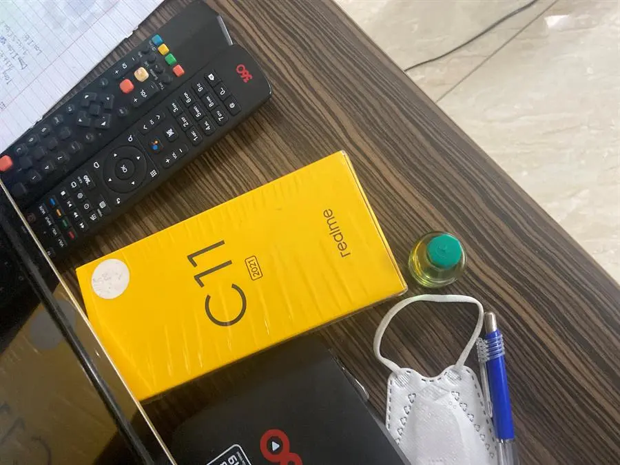Khách hàng review Điện thoại realme C11 (2021) 2GB/32GB 1