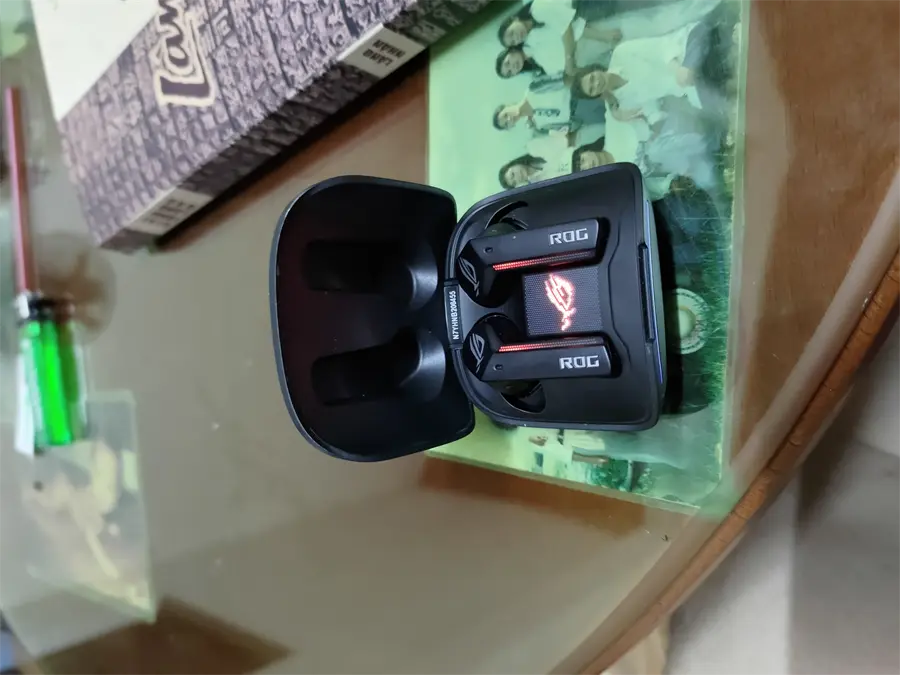 Khách hàng review Tai nghe Bluetooth True Wireless Gaming Asus Rog Cetra 4