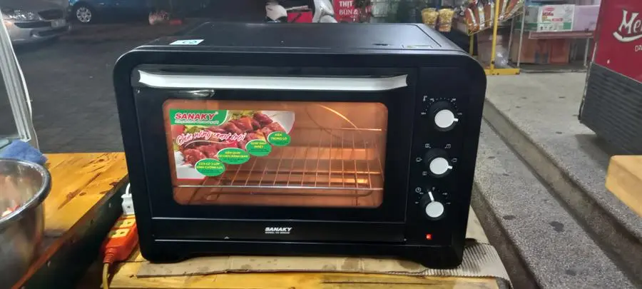 Khách hàng review Lò nướng Sanaky LN.VH809S2D 80 lít 2