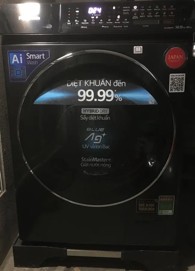 Khách hàng review Máy giặt sấy Panasonic Inverter giặt 9.5 kg - sấy 6 kg NA-S956FR1BV 9